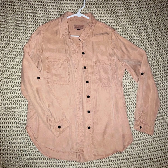 Size Medium 100% Lyocell Mauve Button up Collared Shirt. - Picture 1 of 1